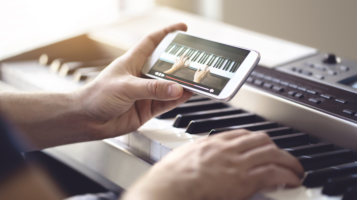 Learn The Art of Music Through Online Piano Tutorials